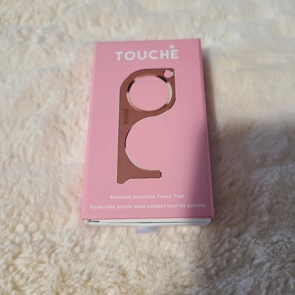 Premium Keychain Touche' - Picture 2 of 2